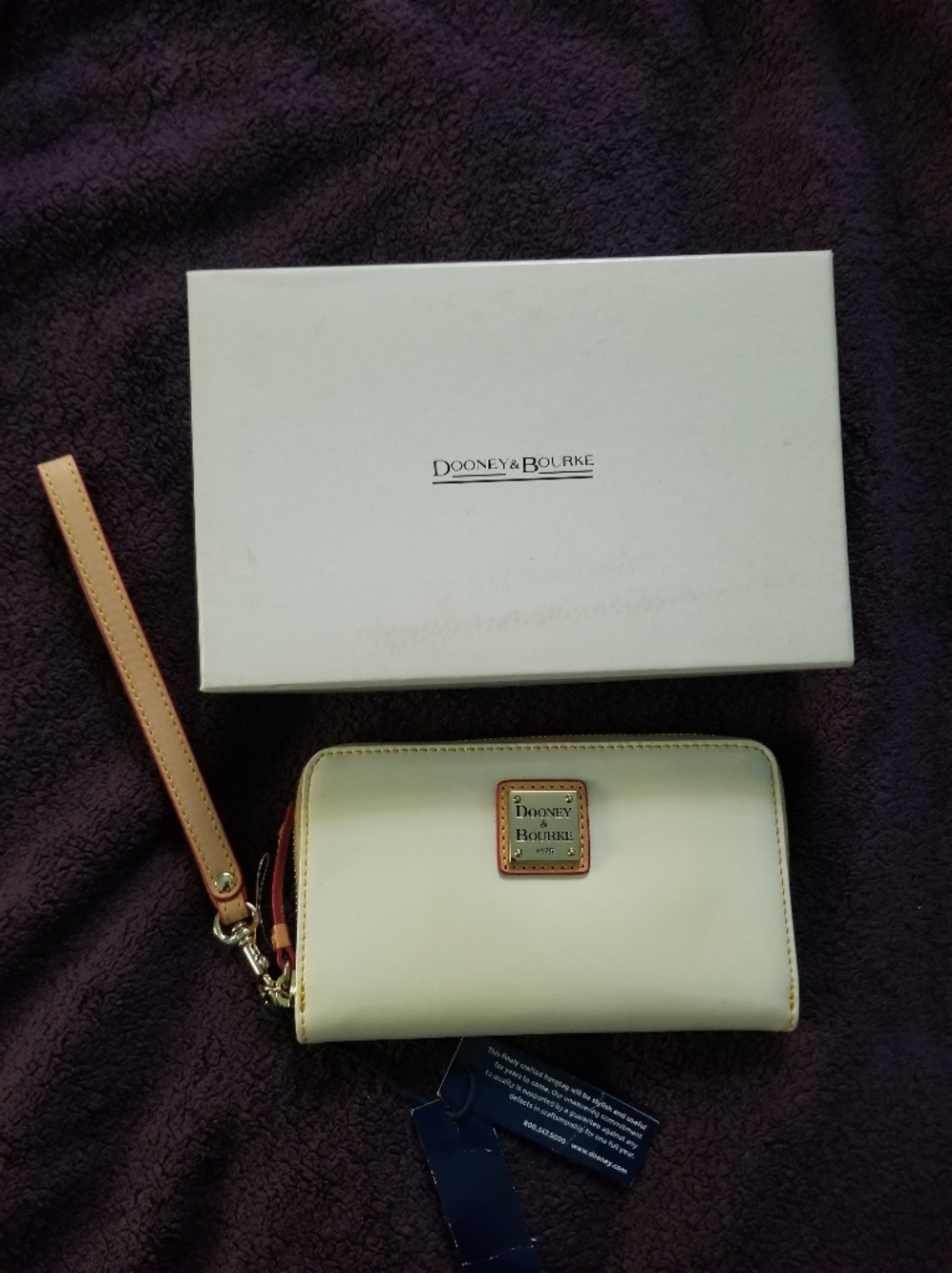 Dooney & Bourke Wristlet - New